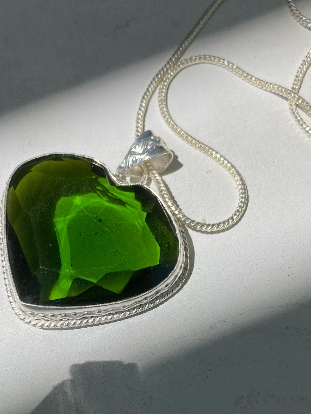 Heart-Shaped Green Apatite Pendant Necklace in Sterling-Style Silver